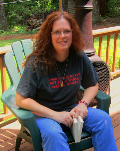 Suzanne Garrett Photo 12