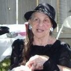 Alicia Knotts Photo 7