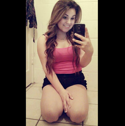 Stella Rodriguez Photo 6