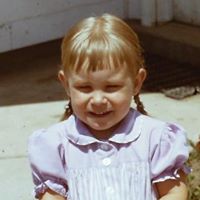 Leslie Tanner Photo 11