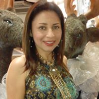 Kelly Lucero Photo 22