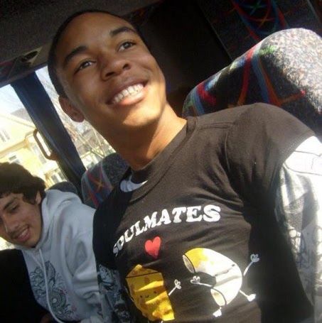 Derrick Patterson Photo 37