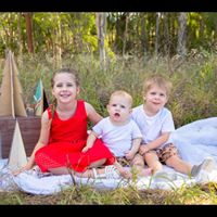 Lori Conley Photo 13