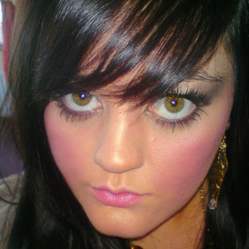 Alicia Holmes Photo 47