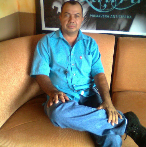 William Aguilar Photo 43