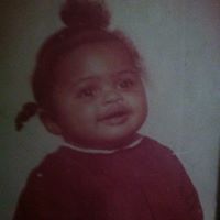 Diana Gordon Photo 7