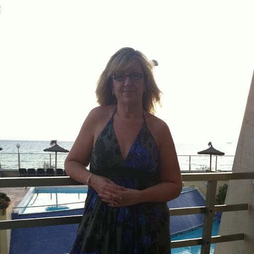 Emma Pearse Photo 2