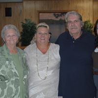 Martha Mayes Photo 7