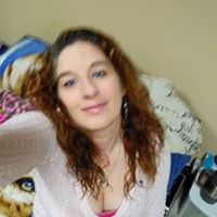 Elizabeth Rue Photo 5