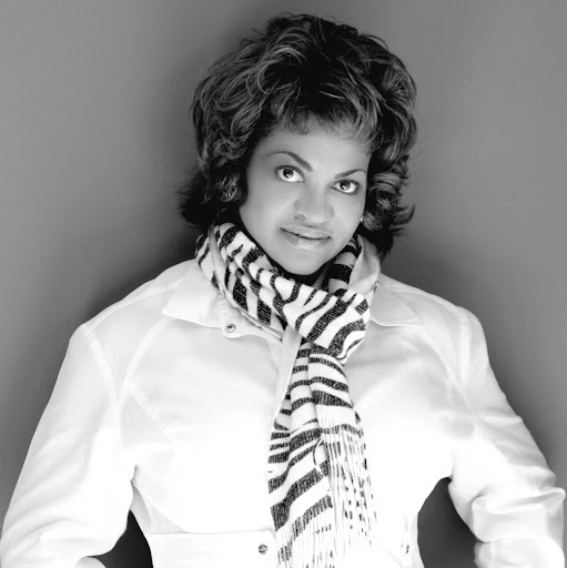 Carol Larsen Photo 26