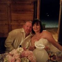 Lisa Hinkle Photo 39