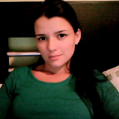 Isabel Salazar Photo 33