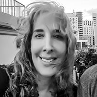 Suzanne Bender Photo 23