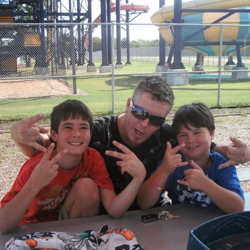 Joey Rogers Photo 11