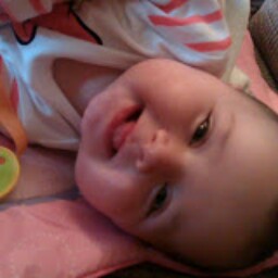 Amanda Oakes Photo 7