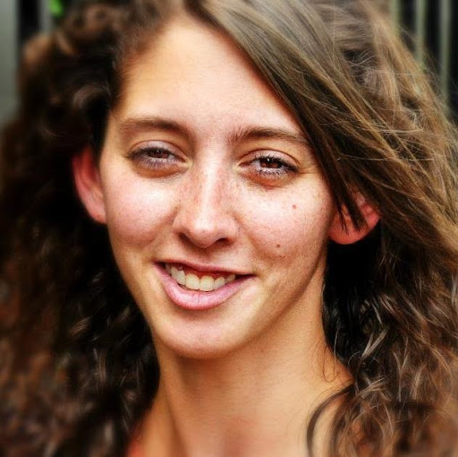 Angela Giordano Photo 16