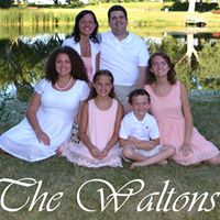 Melissa Walton Photo 33