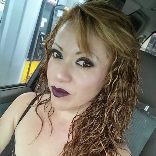 Sandra Alvarez Photo 50