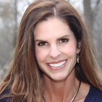 Kelli Carpenter Photo 22