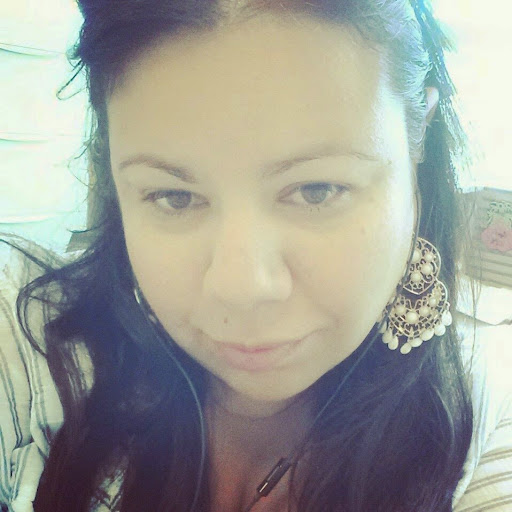 April Munoz Photo 33