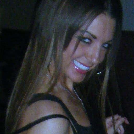 Angela Jensen Photo 36