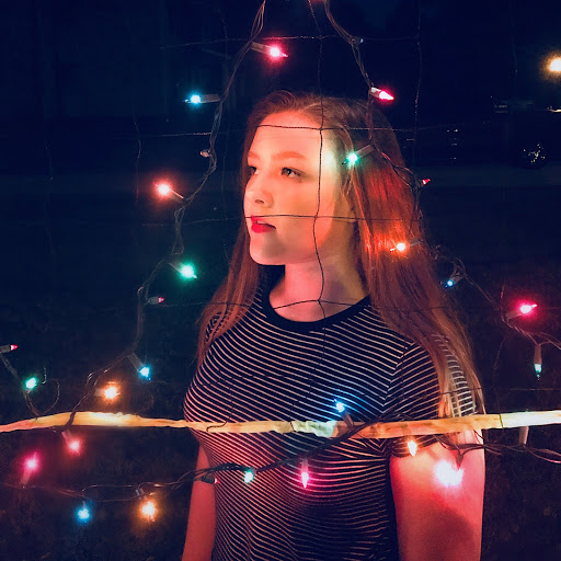 Emily Swift Photo 5