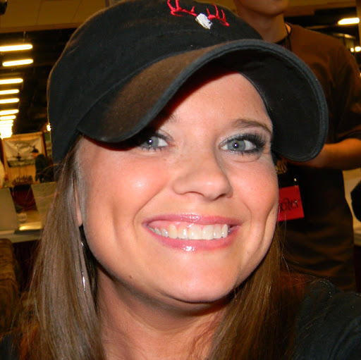 Amanda Shanks Photo 2