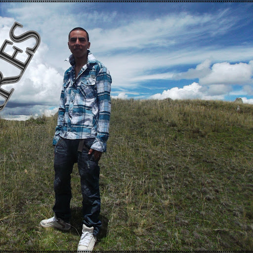 Eliseo Torres Photo 39