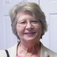 Alice Phillips Photo 19
