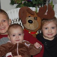 Lisa Reilly Photo 38