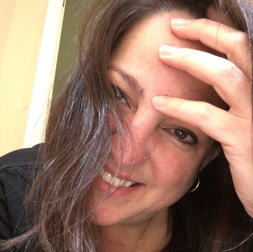 Elizabeth Busch Photo 36