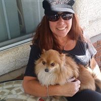 Michele Lockwood Photo 37