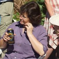 Susan Stapleton Photo 38