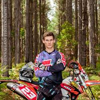 Ryan Cox Photo 14