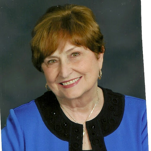 Alice Kennedy Photo 30