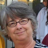 Joyce Vandyke Photo 6