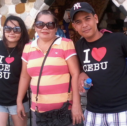 Seth Gonzales Photo 17