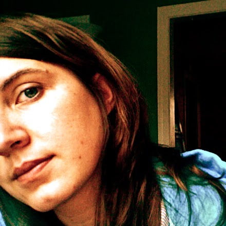Laura Thomas Photo 28