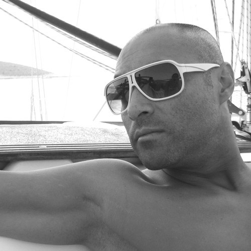 Louis Ponce Photo 25