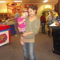 Carla Hurt Photo 11