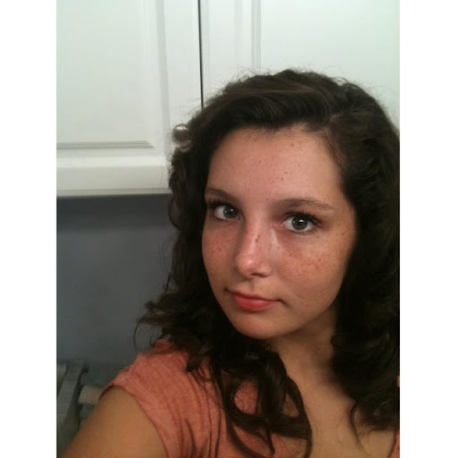 Gina Burns Photo 2