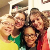 Kimberly Hooper Photo 16