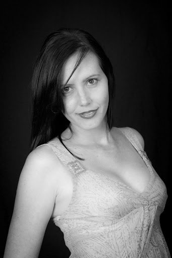 Ella Edwards Photo 24