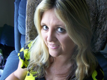 Bonnie Anderson Photo 17