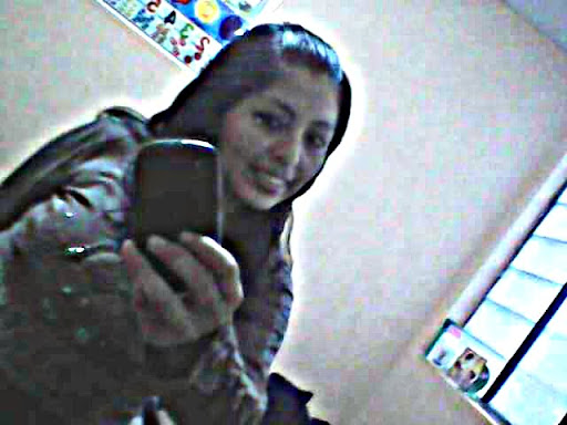 Janet Castillo Photo 6