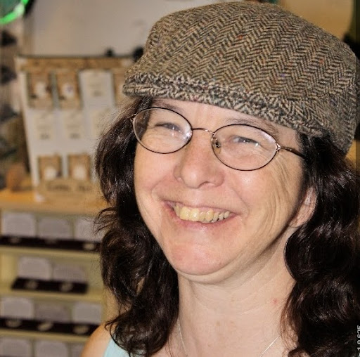Catherine Devine Photo 31