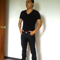 Jovanni Gomez Photo 10
