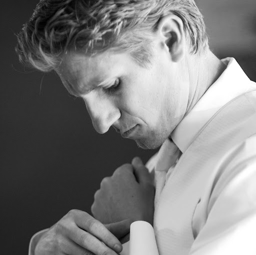 Alex George Photo 31