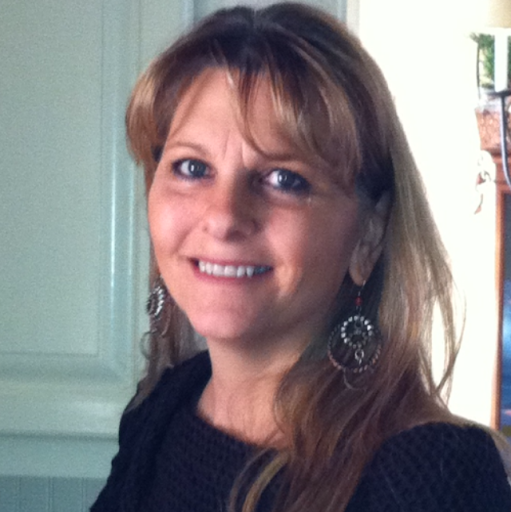 Lori Clayton Photo 7