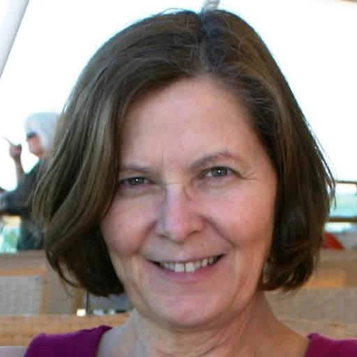 Linda Hayes Photo 6